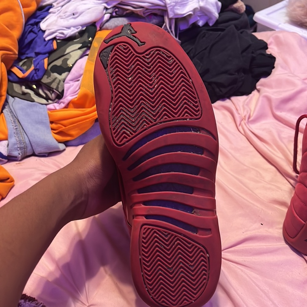 Jordan 12 Retros Gym Red (Slightly Used) $250 - Picture 6 of 7